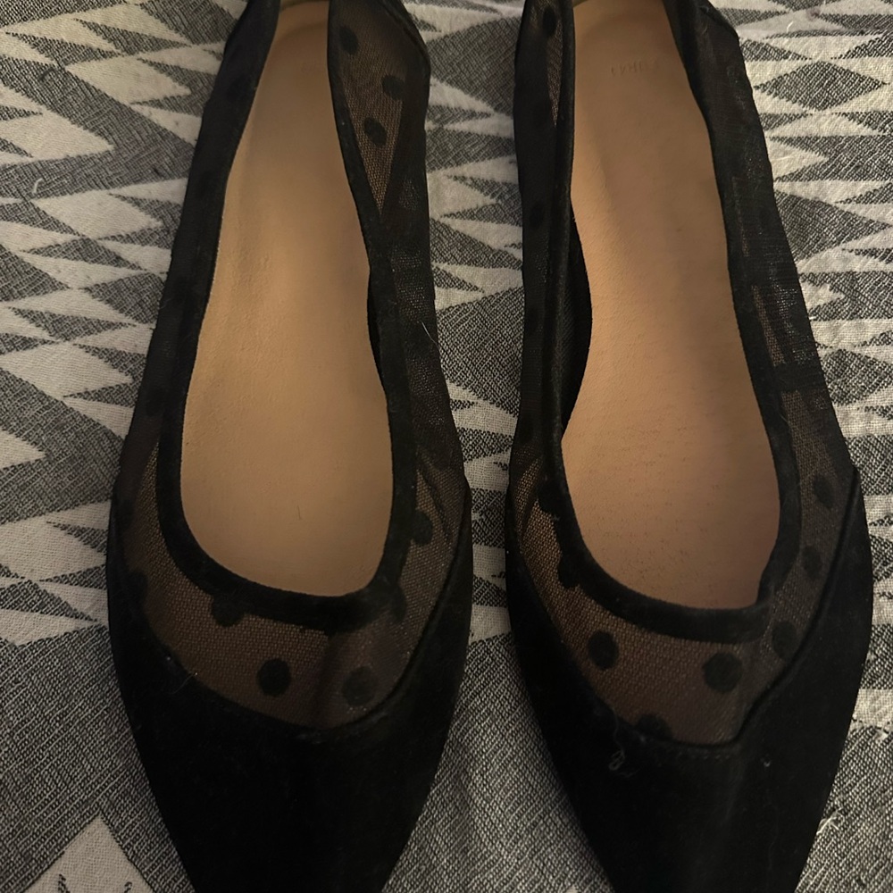 Elegant Black Mesh Women's Flats